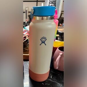 Hydro Flask Blue and Pink Water Bottle